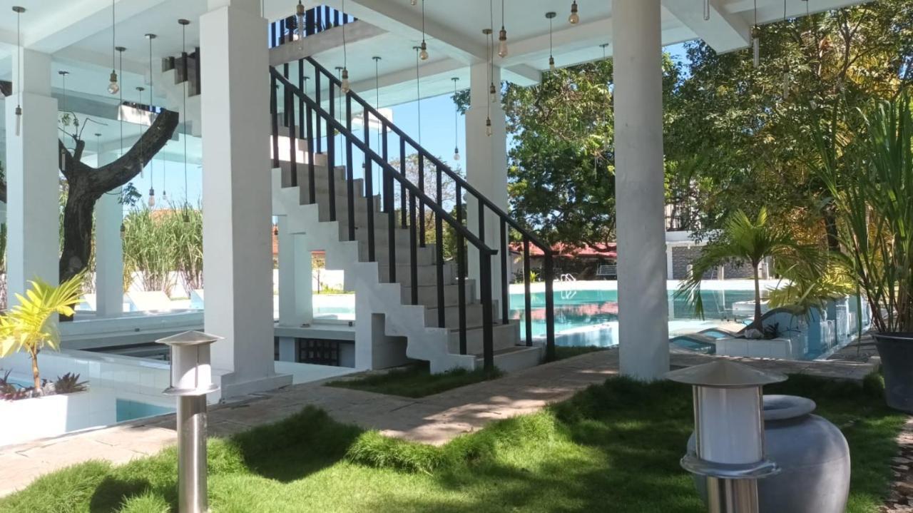 Lucky Beach Resort Trincomalee Eksteriør bilde