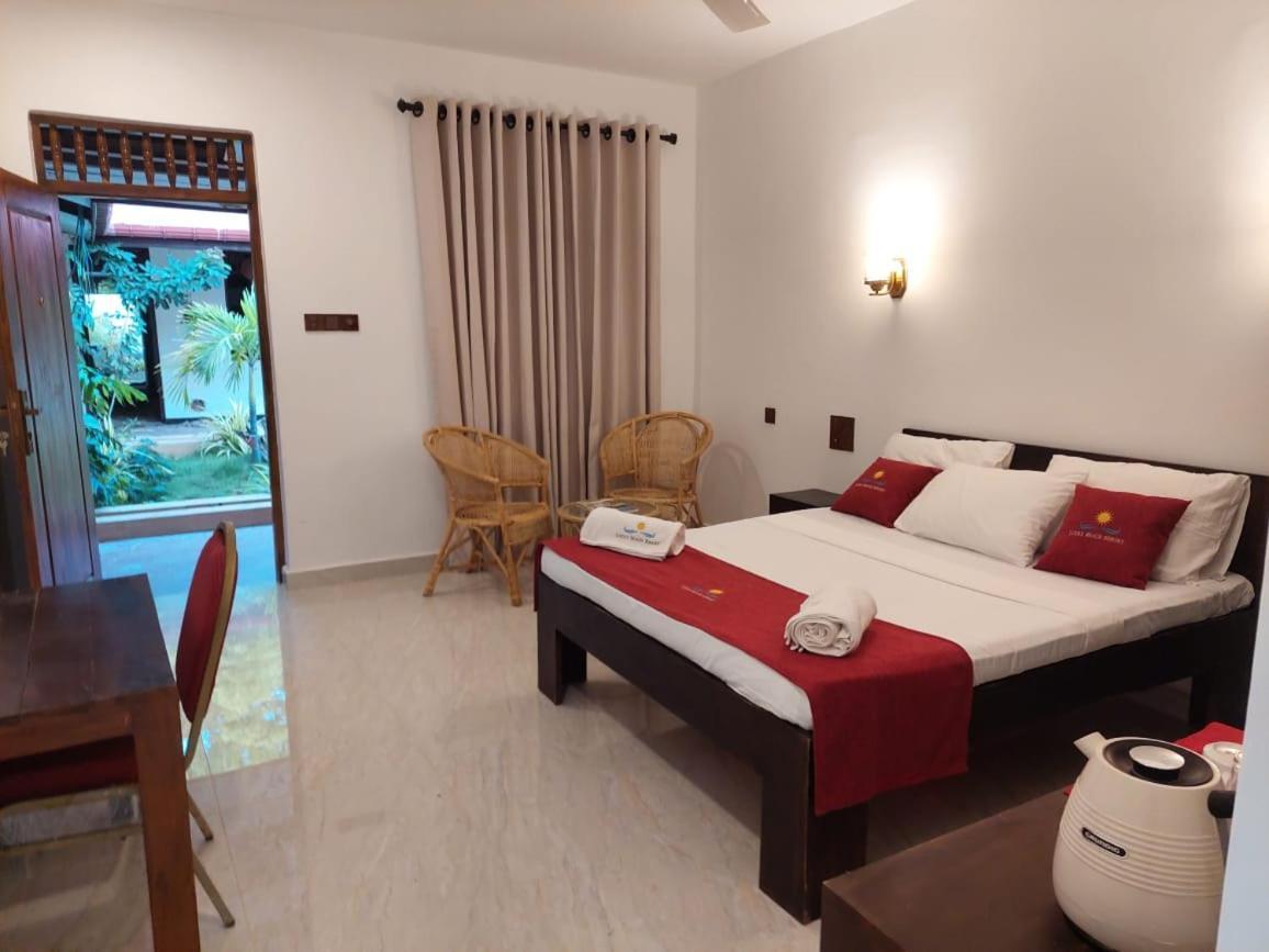 Lucky Beach Resort Trincomalee Eksteriør bilde