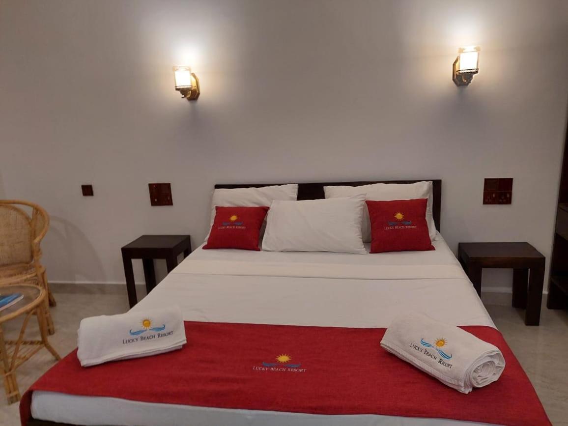 Lucky Beach Resort Trincomalee Eksteriør bilde