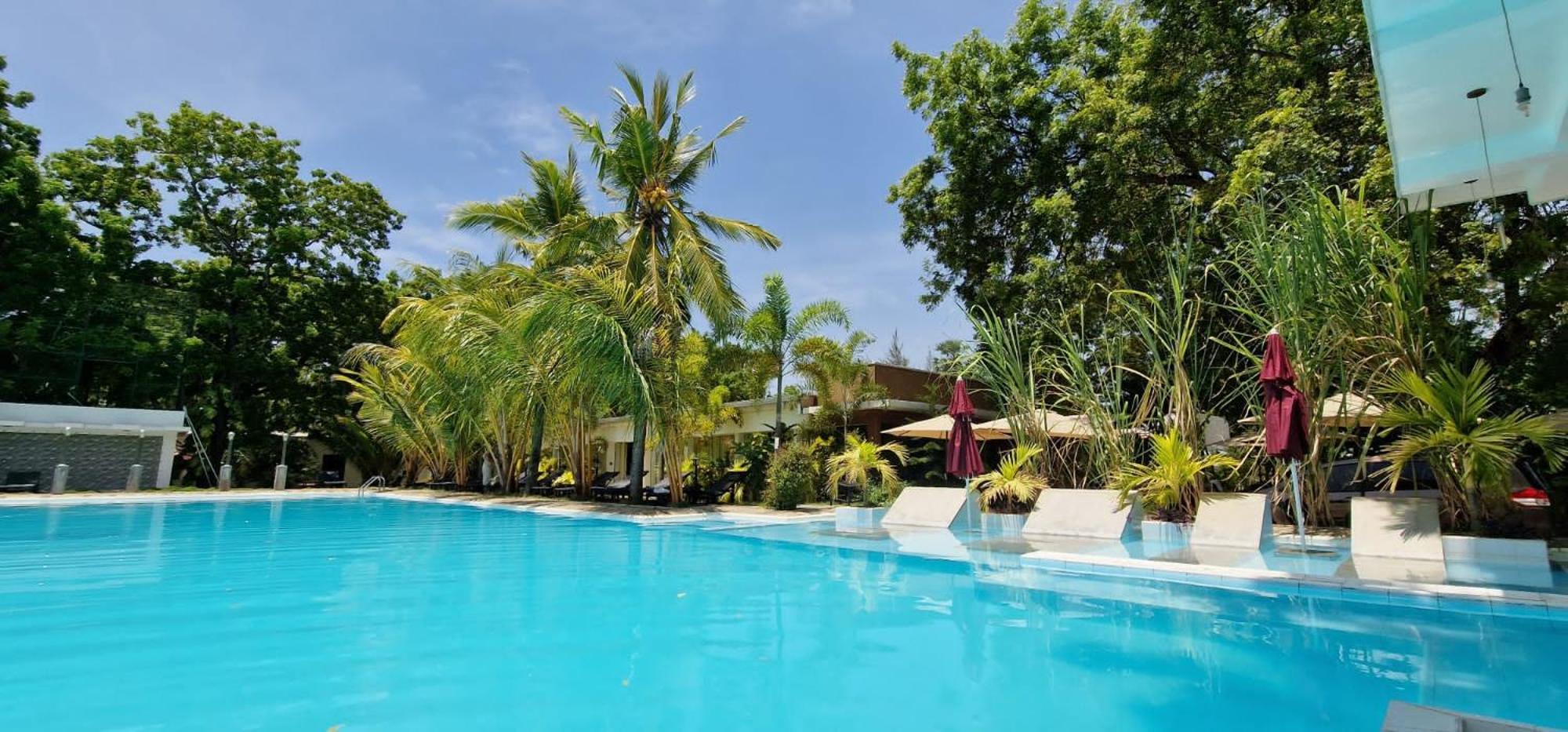 Lucky Beach Resort Trincomalee Eksteriør bilde