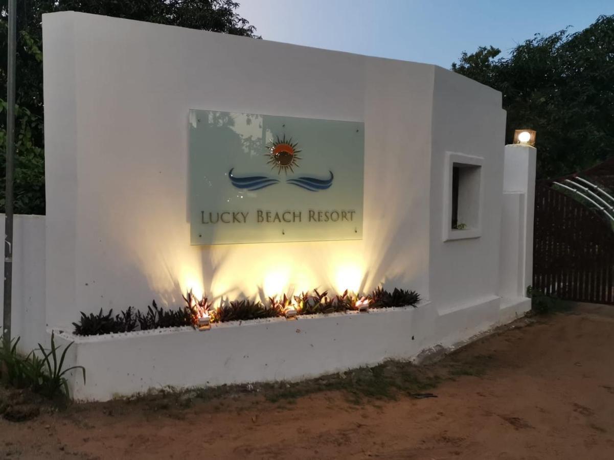 Lucky Beach Resort Trincomalee Eksteriør bilde